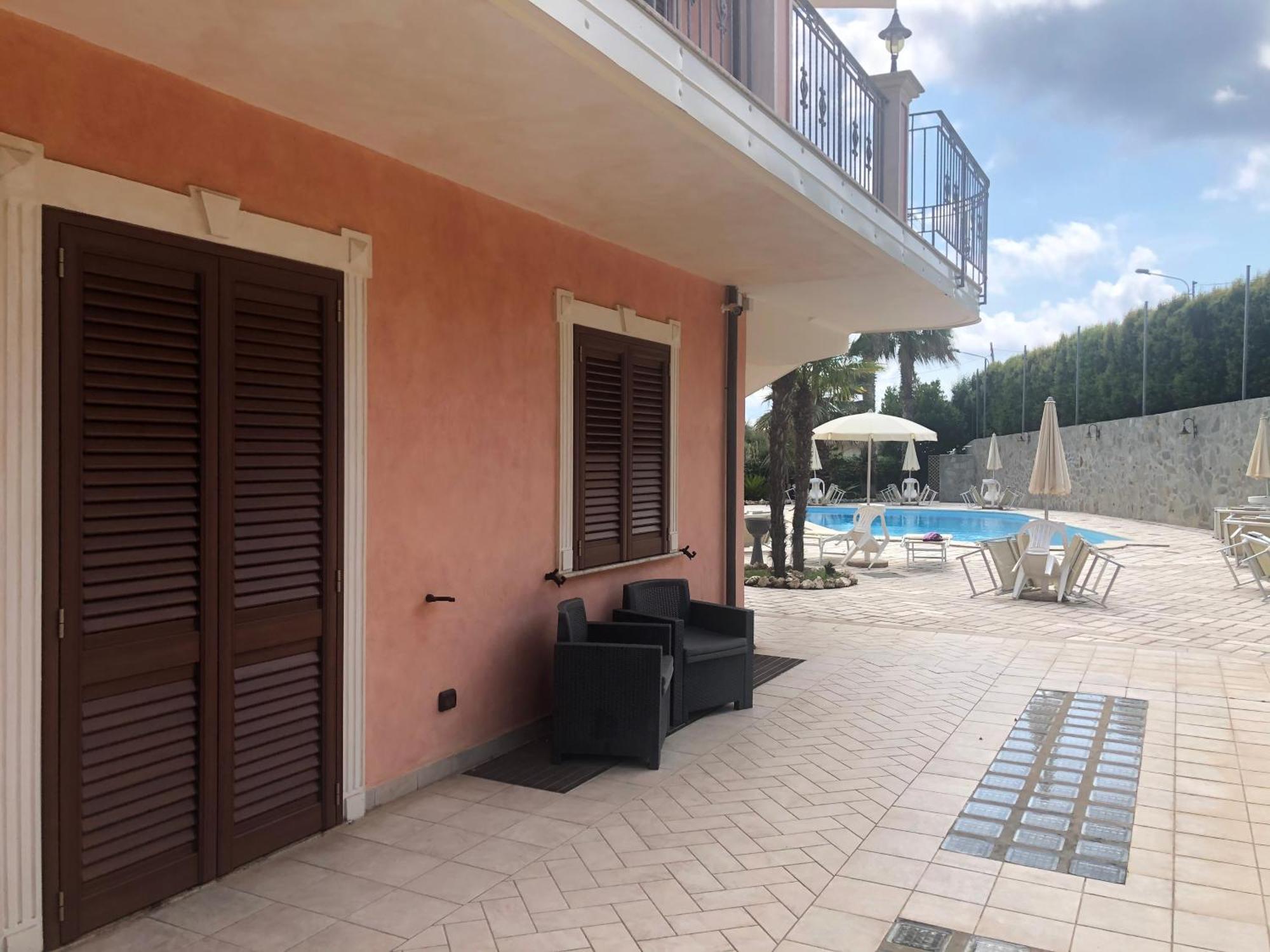Ferienwohnung La Marinella Palmi Exterior foto