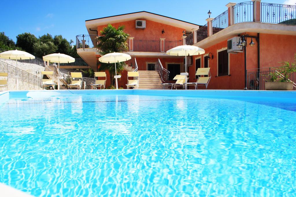 Ferienwohnung La Marinella Palmi Exterior foto