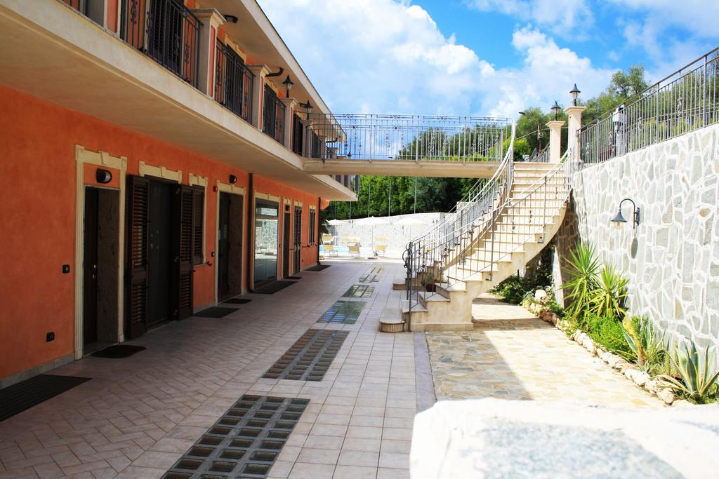 Ferienwohnung La Marinella Palmi Exterior foto