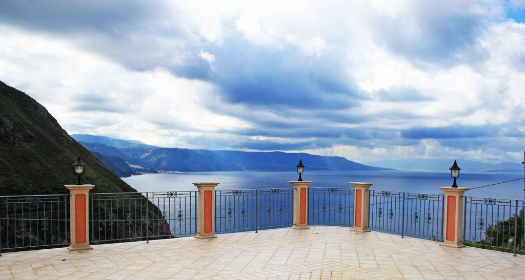 Ferienwohnung La Marinella Palmi Exterior foto