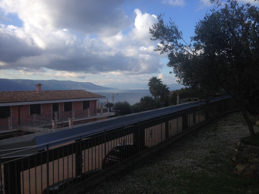 Ferienwohnung La Marinella Palmi Exterior foto